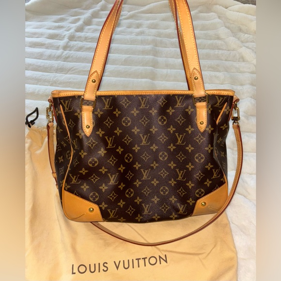 LV Estrela MM Monogram - Picture 10 of 16